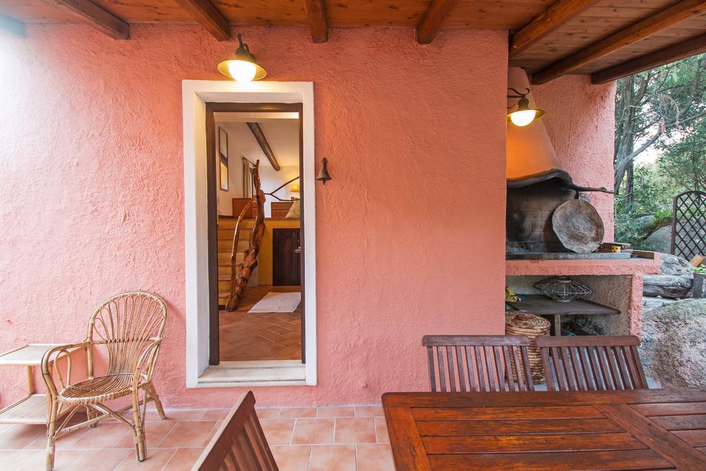 Casa Vacanze San Pantaleo Villa Eksteriør billede