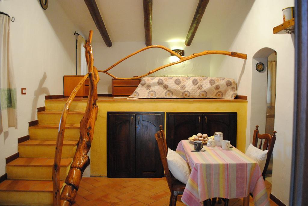 Casa Vacanze San Pantaleo Villa Eksteriør billede